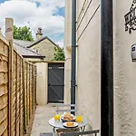 2 Bed In Oc-92533 * Knaresborough