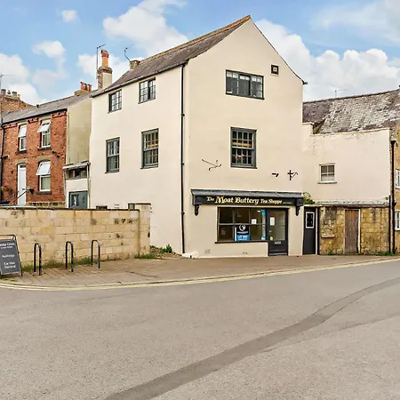 Holiday home 2 Bed In 92533 *