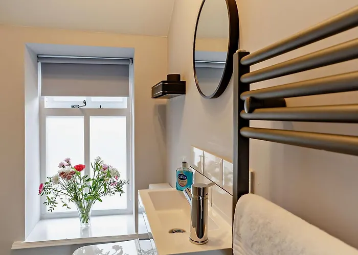 2 Bed In 92533 Holiday home