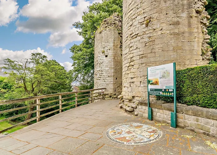 Holiday home 2 Bed In 92533